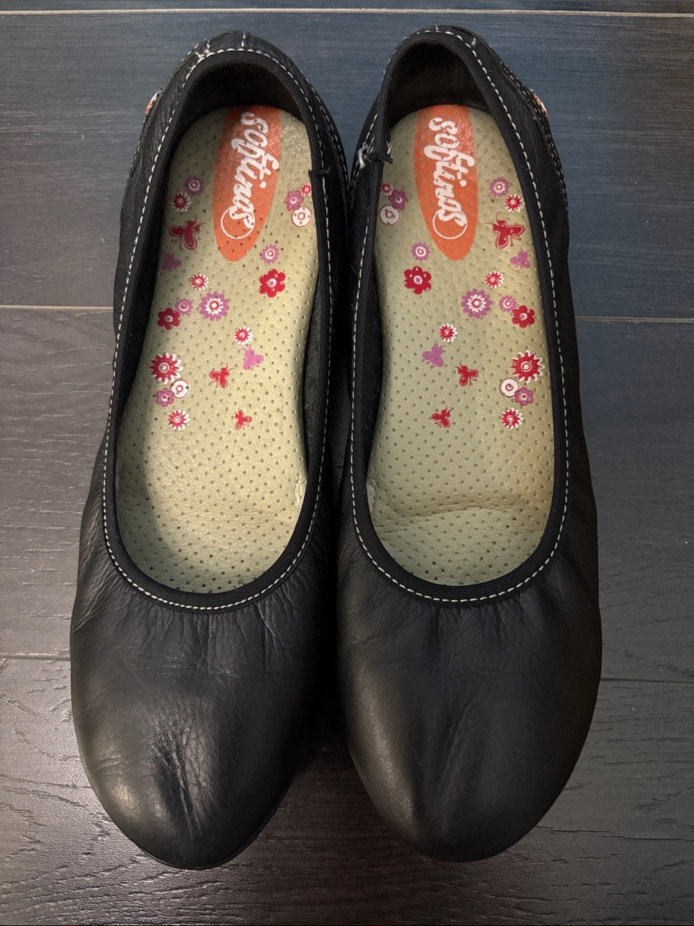 Softinos by Fly London Black Women's Leather Ballet Flats with cushioned insole